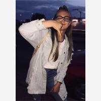 Wazzari's Photo